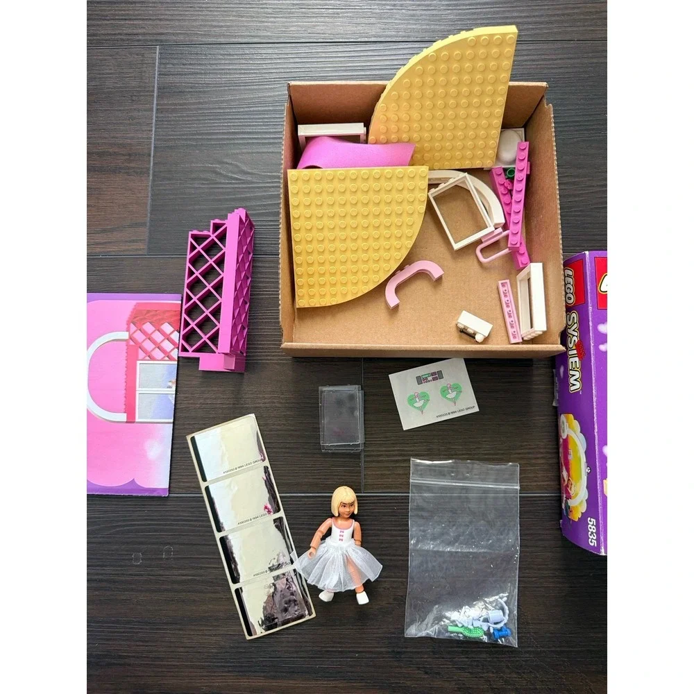 LEGO Belville 5835 Complete Set with Box, Instructions, BELVILLE Theme, Plastic